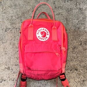 Fjallraven Kanken Small Backpack